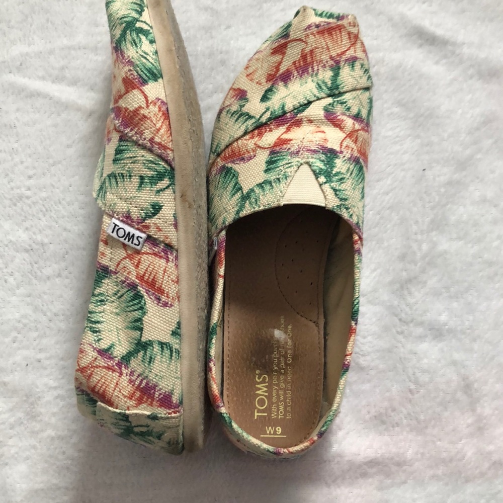 Gently used toms